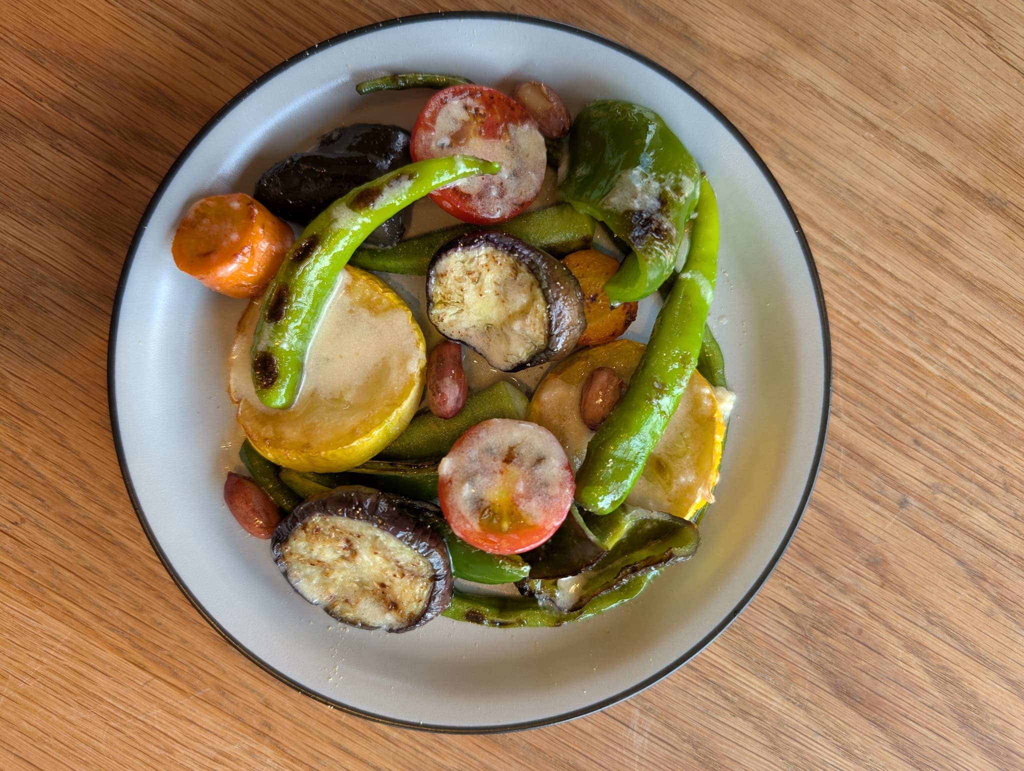 なないろふぁーむさんの野菜のバーニャカウダの画像